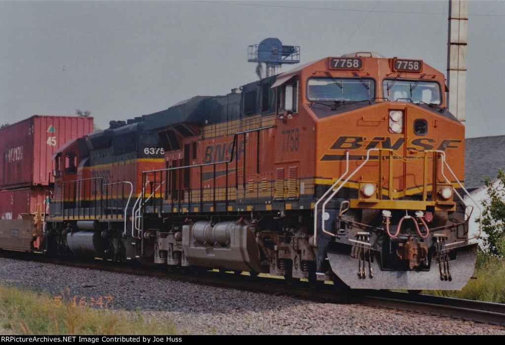 BNSF 7758 West